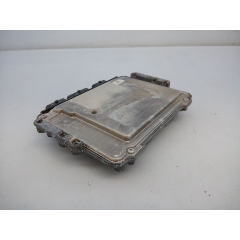 Recambio de centralita motor uce para citroën berlingo multispace (b9) 1.6 hdi 75 16v referencia OEM IAM 9664843780 0281013872 