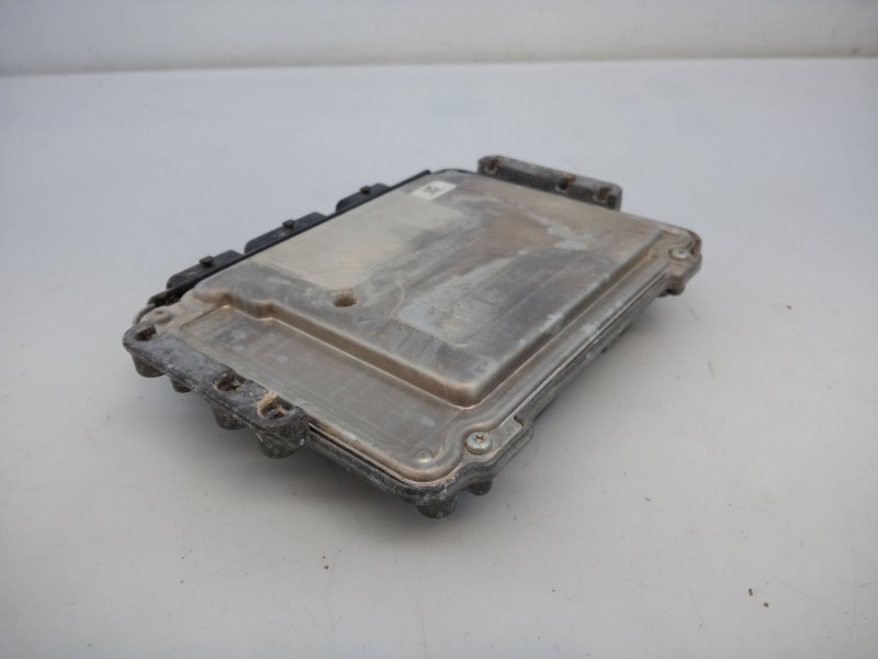 Recambio de centralita motor uce para citroën berlingo multispace (b9) 1.6 hdi 75 16v referencia OEM IAM 9664843780 0281013872 