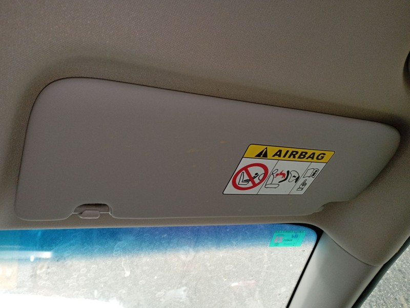 Recambio de parasol derecho para kia sportage iv (ql, qle) 1.6 crdi referencia OEM IAM   