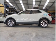 volkswagen t-roc (a11, d11) del año 2023 2