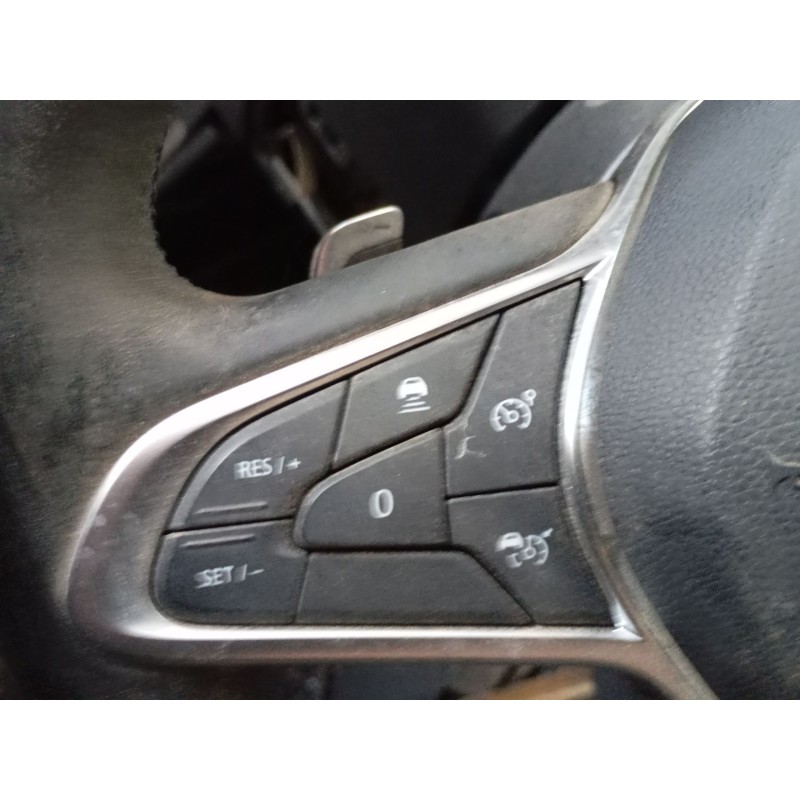 Recambio de volante para renault arkana i (lcm_, ldn_) 1.3 tce 140 (ldn0) referencia OEM IAM   