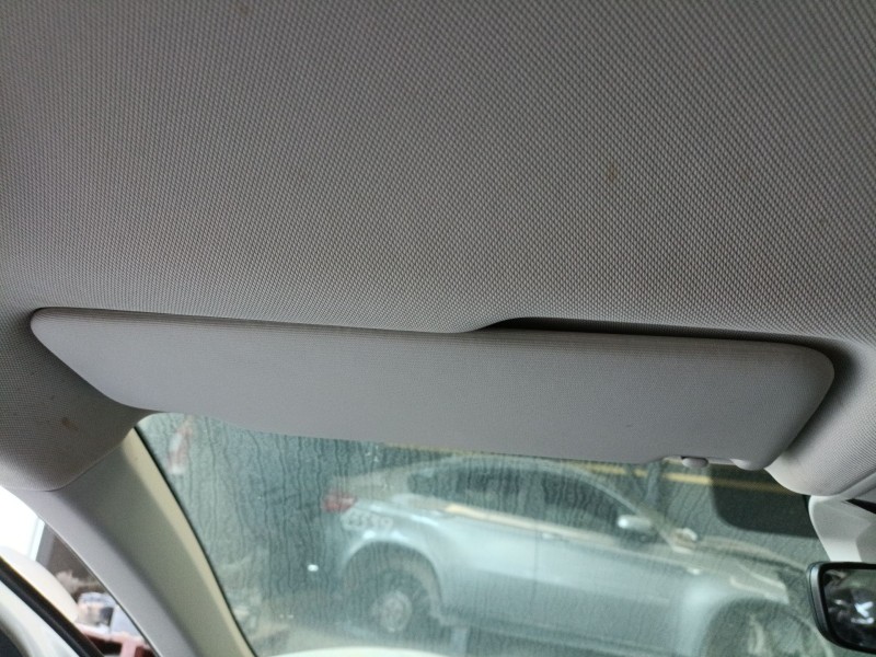 Recambio de parasol izquierdo para volkswagen t-roc (a11, d11) 2.0 tdi scr referencia OEM IAM   