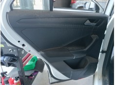 GUARNECIDO PUERTA TRASERA IZQUIERDA 