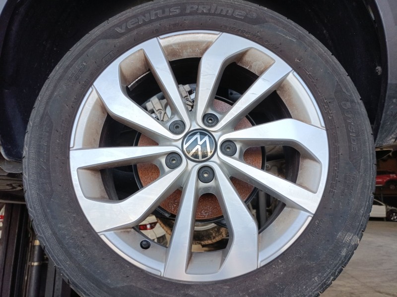 Recambio de llanta para volkswagen t-roc (a11, d11) 2.0 tdi scr referencia OEM IAM 215/55/17  