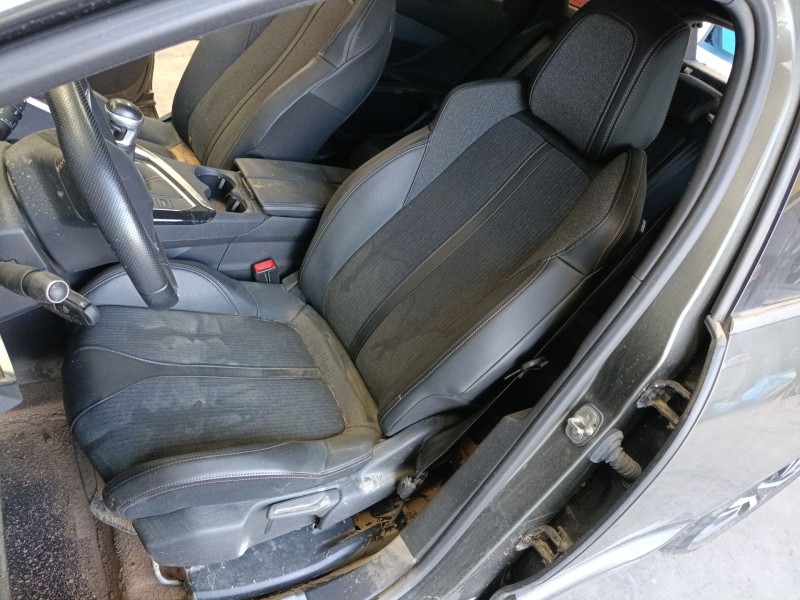 peugeot 3008 ii suv (mc_, mr_, mj_, m4_) del año 2020