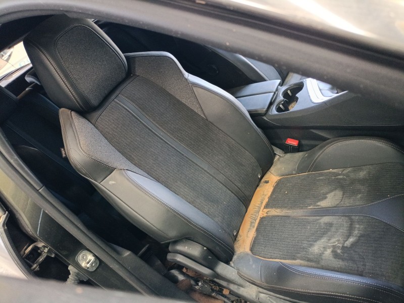 peugeot 3008 ii suv (mc_, mr_, mj_, m4_) del año 2020