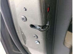 CERRADURA PUERTA TRASERA IZQUIERDA 