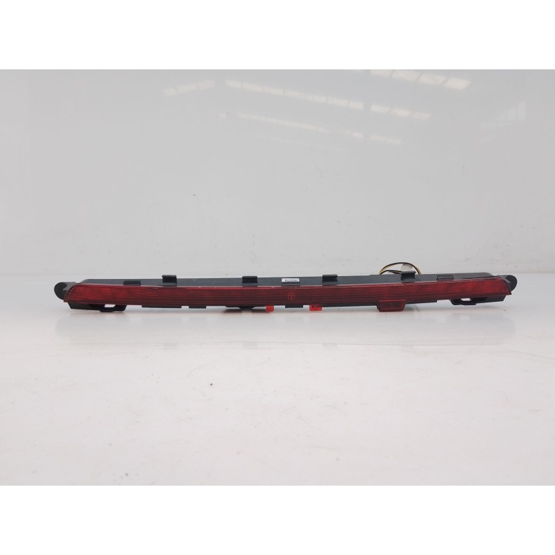 Recambio de luz central de freno para mercedes-benz gla (h247) gla 250 e (247.786) referencia OEM IAM 0999068901  