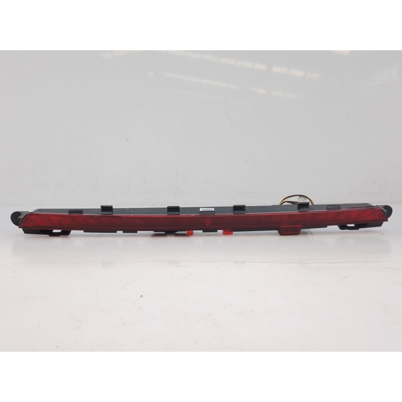 Recambio de luz central de freno para mercedes-benz gla (h247) gla 250 e (247.786) referencia OEM IAM 0999068901  