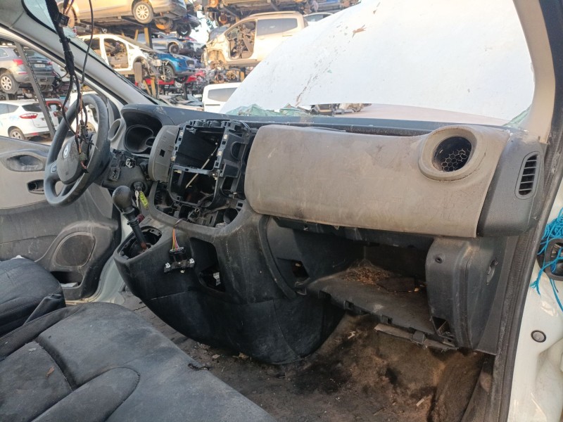 renault trafic iii autobús (jg_) del año 2018