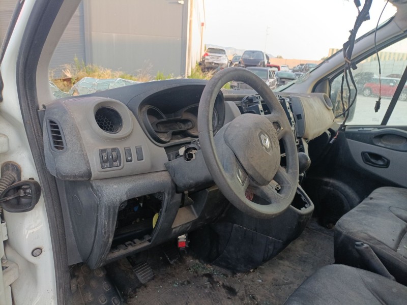 renault trafic iii autobús (jg_) del año 2018