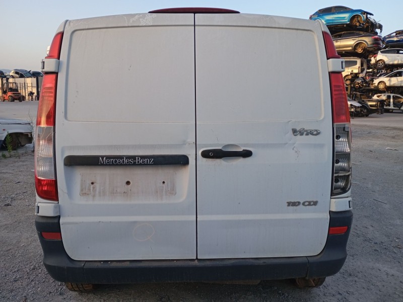 mercedes-benz vito / mixto furgoneta (w639) del año 2013