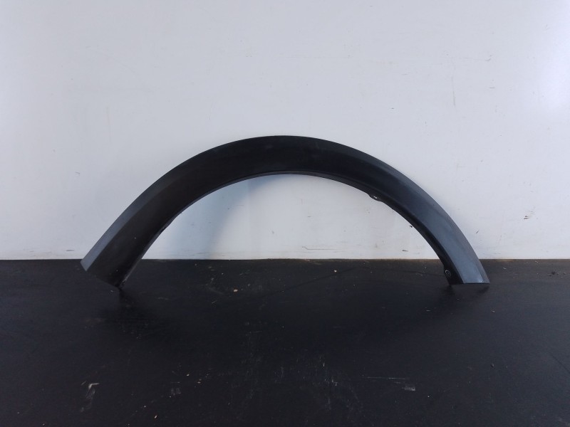 Recambio de aletin delantero derecho para dacia sandero stepway referencia OEM IAM   