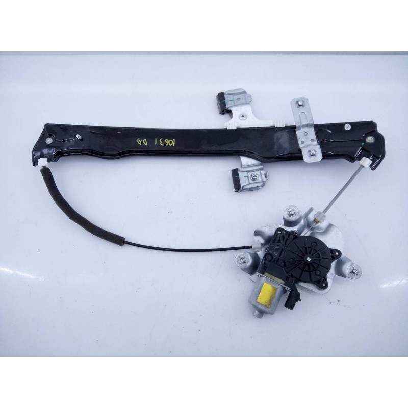 Recambio de elevalunas delantero derecho para ssangyong tivoli limited 4x2 referencia OEM IAM 95820X1010  