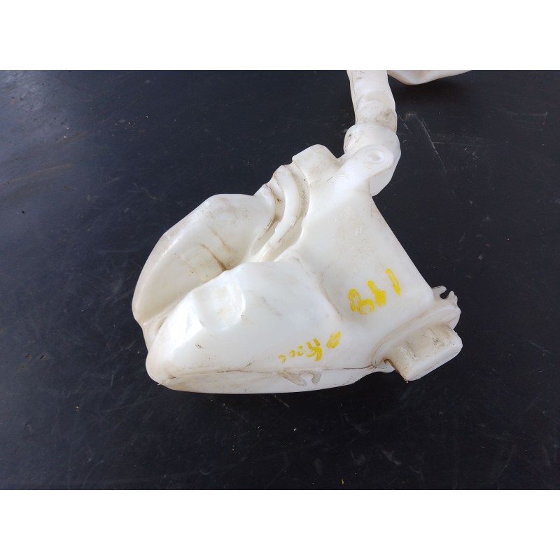 Recambio de deposito limpia para citroën c3 live referencia OEM IAM   