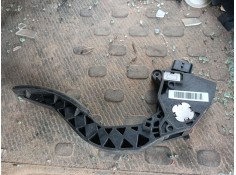 PEDAL ACELERADOR 180027179R 