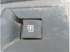 MANDO ELEVALUNAS DELANTERO DERECHO 