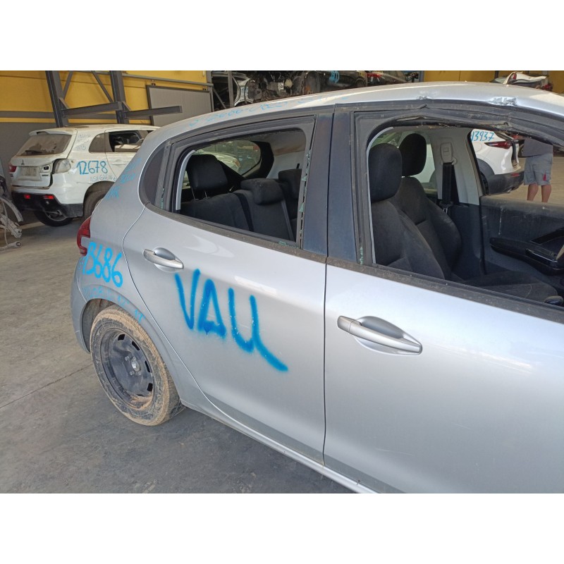 Recambio de puerta trasera derecha para peugeot 208 i (ca_, cc_) 1.2 vti 82 referencia OEM IAM   