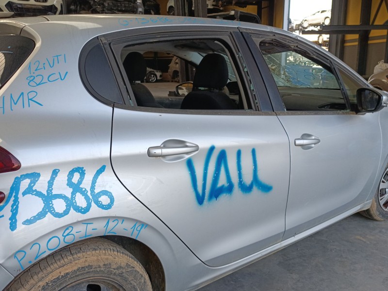 Recambio de puerta trasera derecha para peugeot 208 i (ca_, cc_) 1.2 vti 82 referencia OEM IAM   