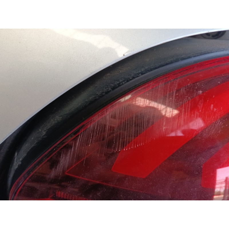 Recambio de piloto trasero derecho para peugeot 208 i (ca_, cc_) 1.2 vti 82 referencia OEM IAM   