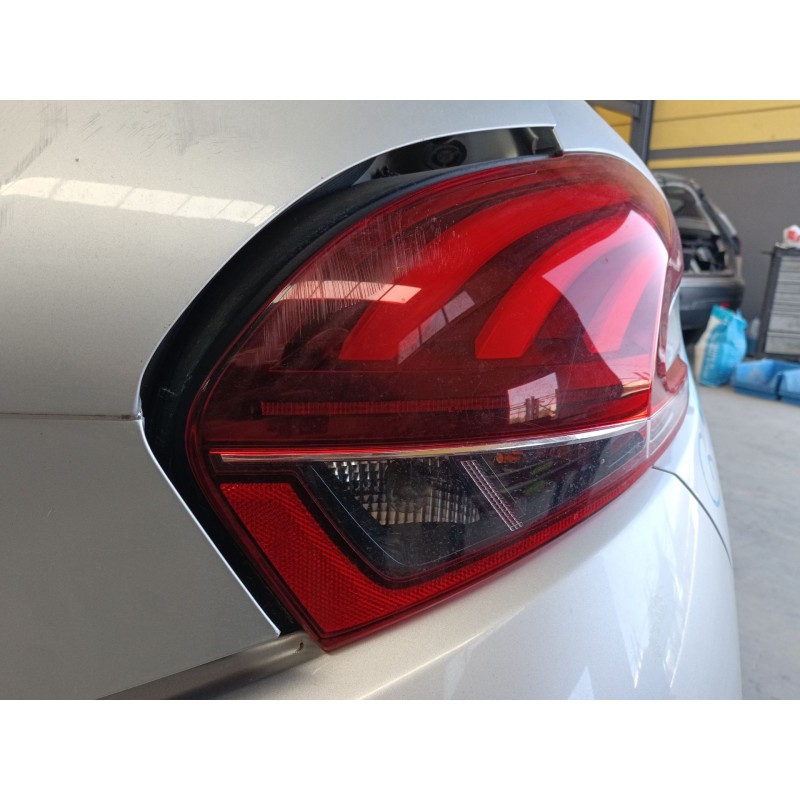 Recambio de piloto trasero derecho para peugeot 208 i (ca_, cc_) 1.2 vti 82 referencia OEM IAM   