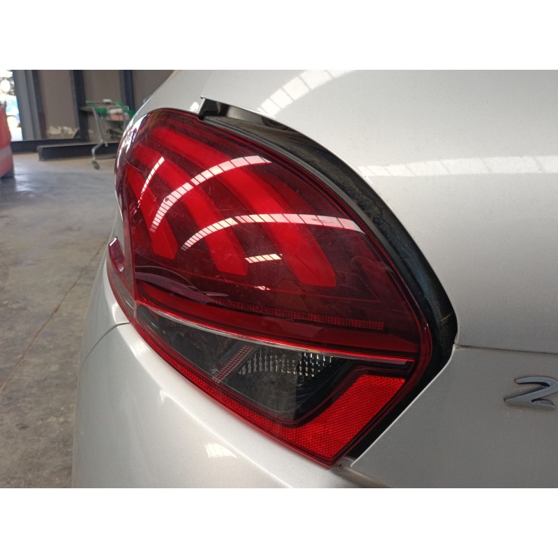 Recambio de piloto trasero izquierdo para peugeot 208 i (ca_, cc_) 1.2 vti 82 referencia OEM IAM   