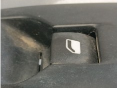 MANDO ELEVALUNAS DELANTERO DERECHO 