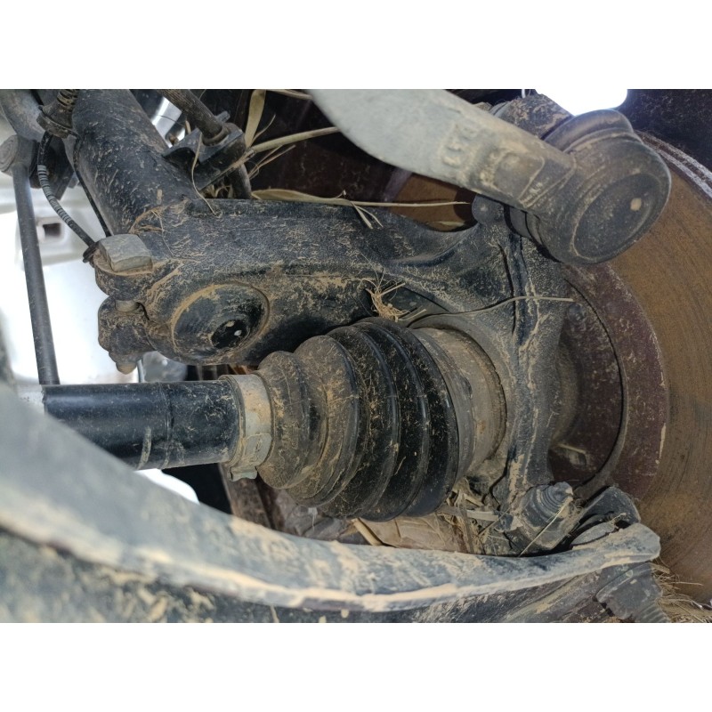 Recambio de mangueta delantera derecha para peugeot 208 i (ca_, cc_) 1.2 vti 82 referencia OEM IAM   