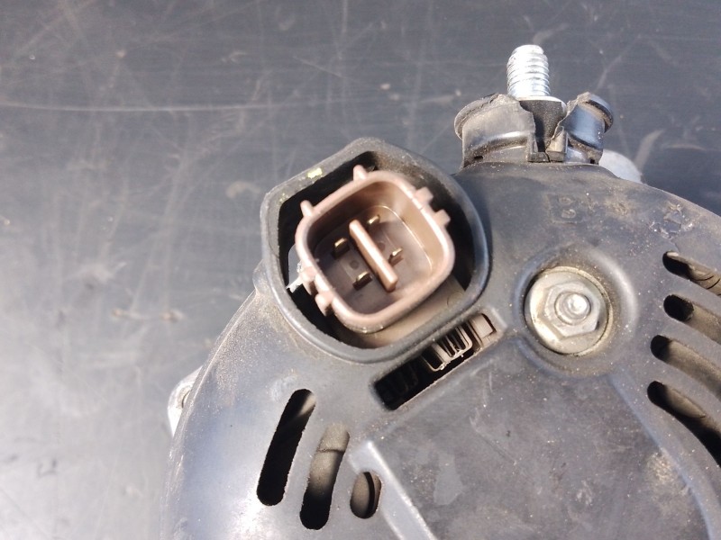 Recambio de alternador para hyundai santa fé iii (dm, dma) 2.2 crdi 4wd referencia OEM IAM   