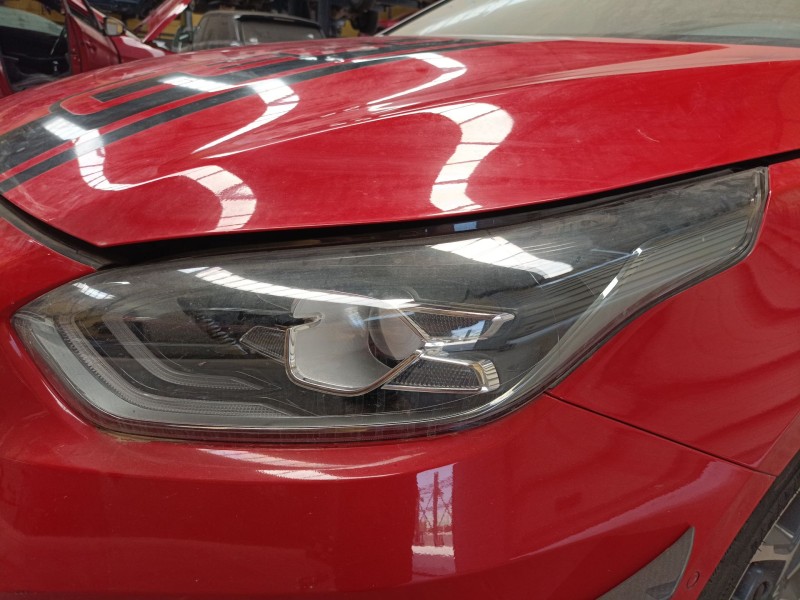 Recambio de faro izquierdo xenon para kia ceed (cd) 1.4 t-gdi referencia OEM IAM   