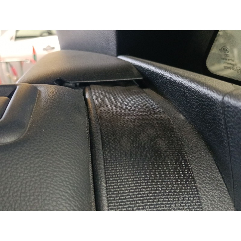 Recambio de cinturon seguridad trasero izquierdo para kia ceed (cd) 1.4 t-gdi referencia OEM IAM   