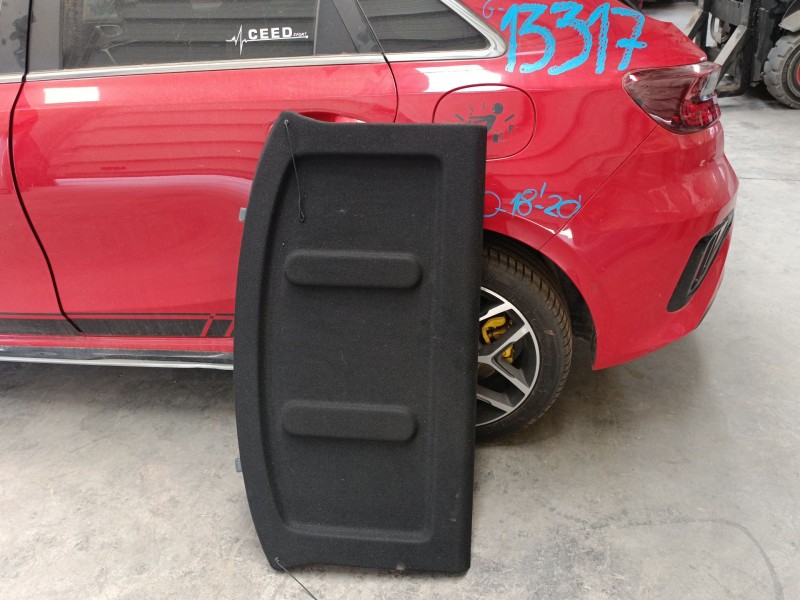 Recambio de bandeja trasera para kia ceed (cd) 1.4 t-gdi referencia OEM IAM   