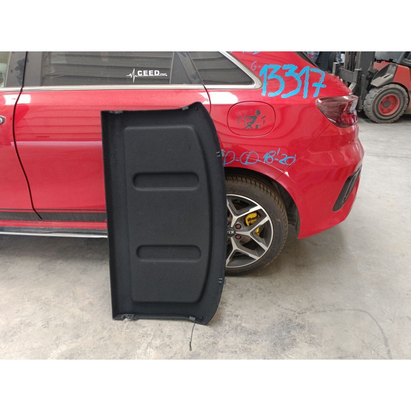 Recambio de bandeja trasera para kia ceed (cd) 1.4 t-gdi referencia OEM IAM   