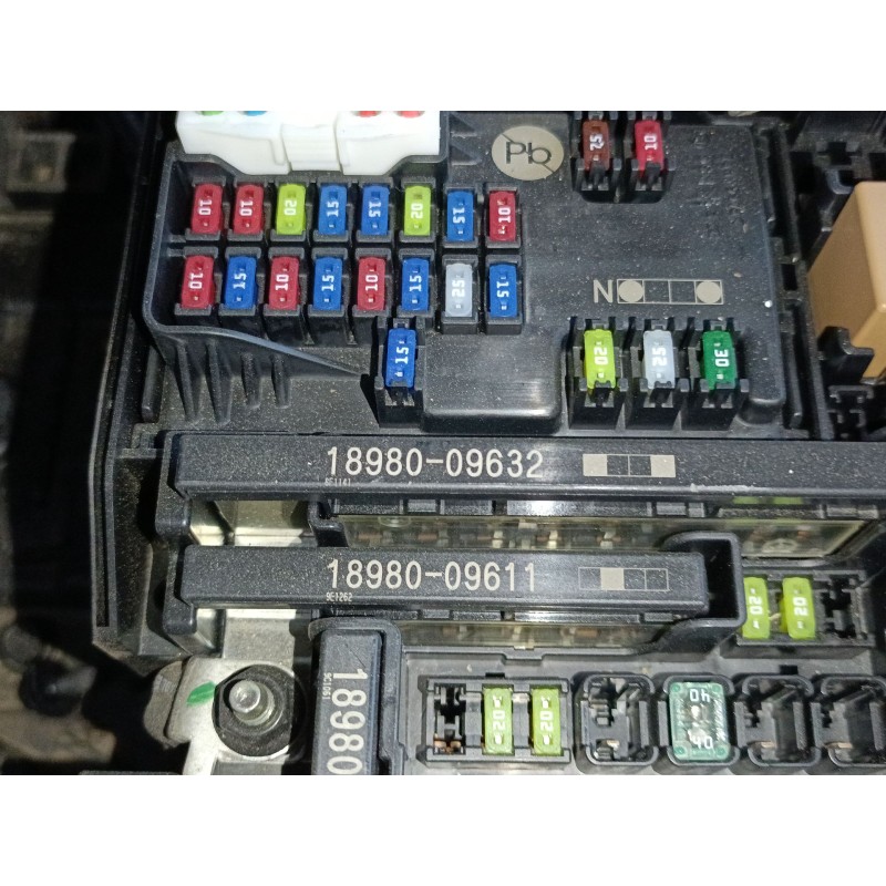 Recambio de caja reles / fusibles para kia ceed (cd) 1.4 t-gdi referencia OEM IAM 1898009632  