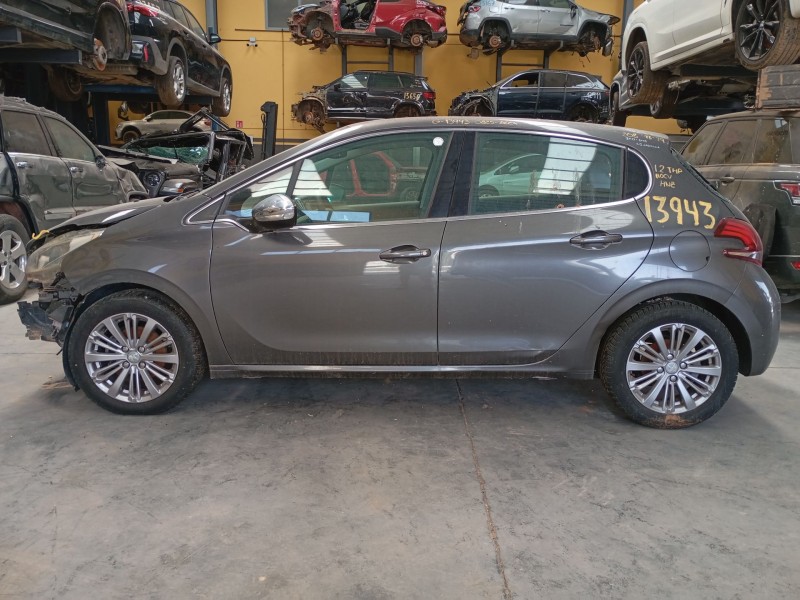 peugeot 208 i (ca_, cc_) del año 2018