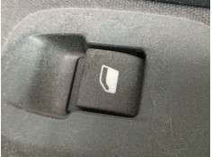 MANDO ELEVALUNAS TRASERO DERECHO 