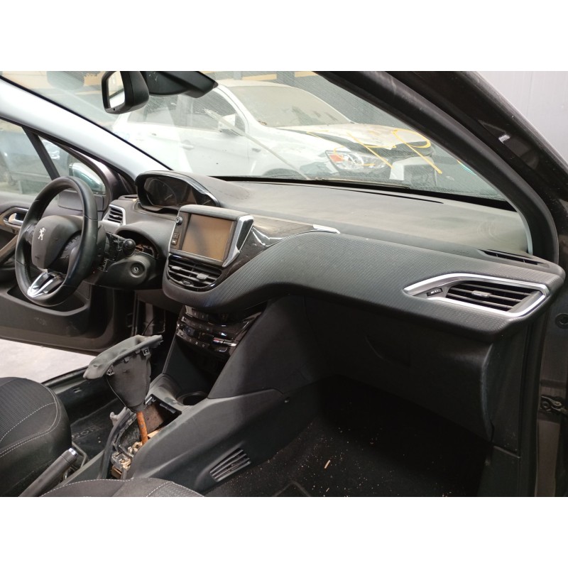 Recambio de salpicadero para peugeot 208 i (ca_, cc_) 1.2 thp 110 referencia OEM IAM   