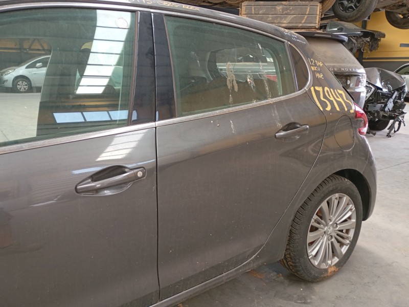 Recambio de puerta trasera izquierda para peugeot 208 i (ca_, cc_) 1.2 thp 110 referencia OEM IAM   