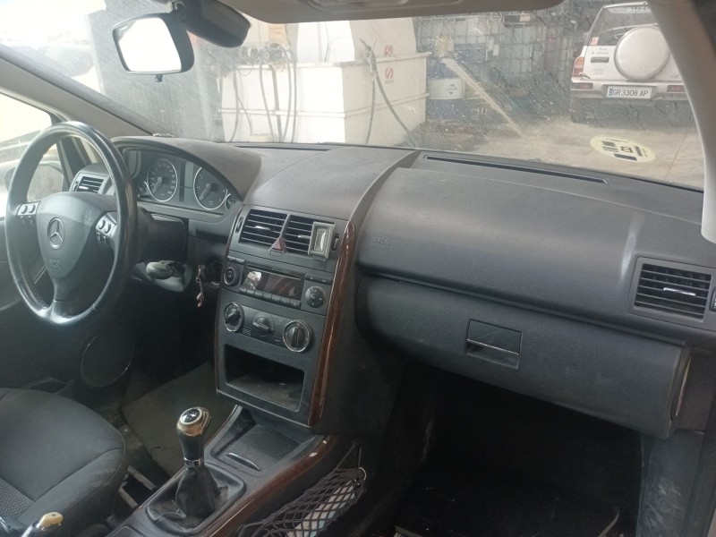 mercedes-benz clase a (w169) del año 2005