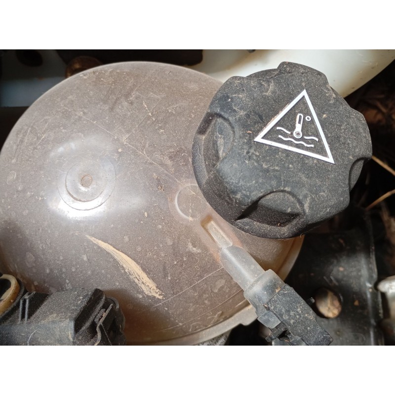 Recambio de deposito expansion para peugeot 208 i (ca_, cc_) 1.2 thp 110 referencia OEM IAM   