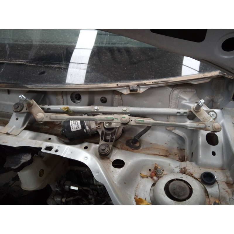 Recambio de motor limpia delantero para ssangyong tivoli limited 4x2 referencia OEM IAM 7821035002  