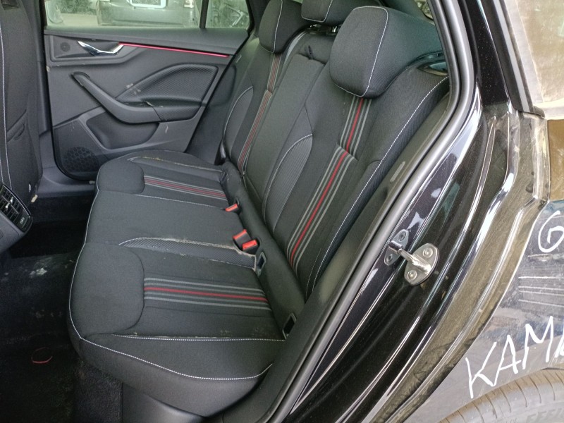 skoda kamiq (nw4) del año 2019