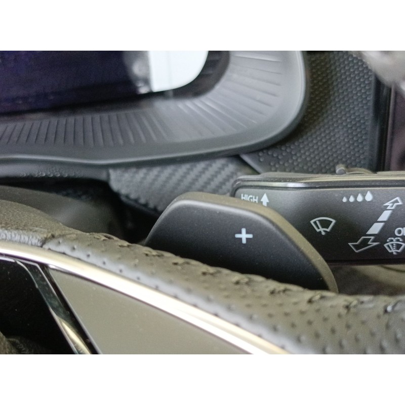 Recambio de volante para skoda kamiq (nw4) 1.5 tsi referencia OEM IAM   