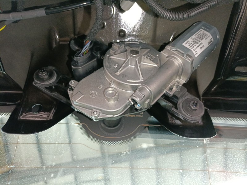 Recambio de motor limpia trasero para skoda kamiq (nw4) 1.5 tsi referencia OEM IAM   