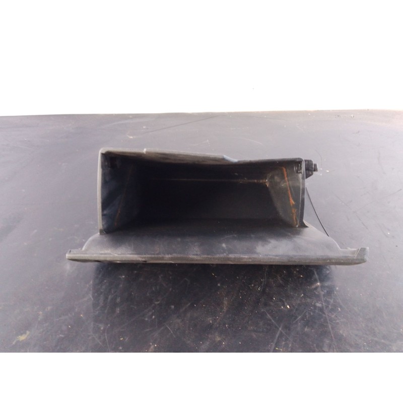 Recambio de guantera para volkswagen caddy furgón/kombi maxi kombi bmt referencia OEM IAM   P2-A2-3