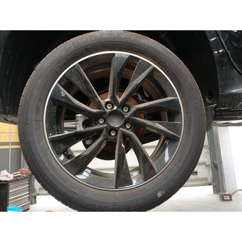 Recambio de juego llantas para skoda kamiq (nw4) 1.5 tsi referencia OEM IAM 205/55/17  