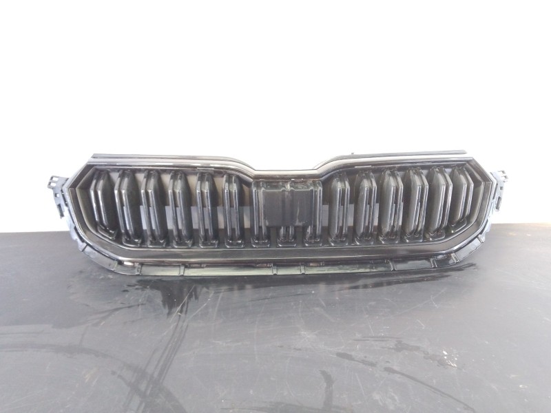 Recambio de rejilla delantera para skoda kamiq (nw4) 1.5 tsi referencia OEM IAM   