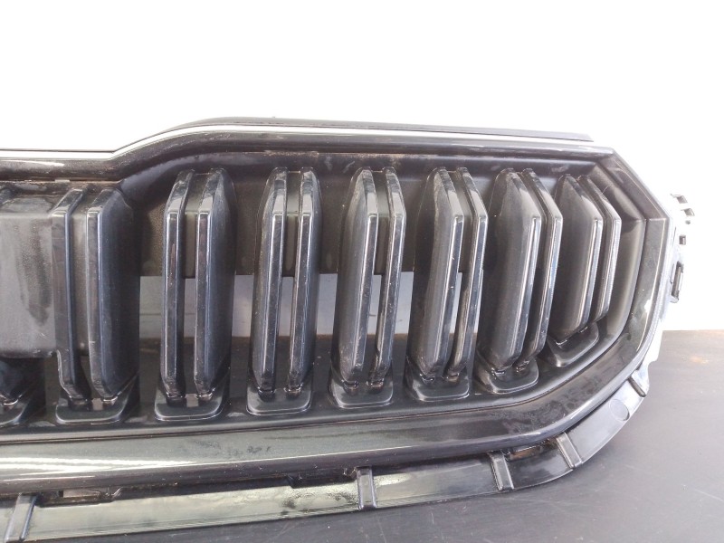 Recambio de rejilla delantera para skoda kamiq (nw4) 1.5 tsi referencia OEM IAM   