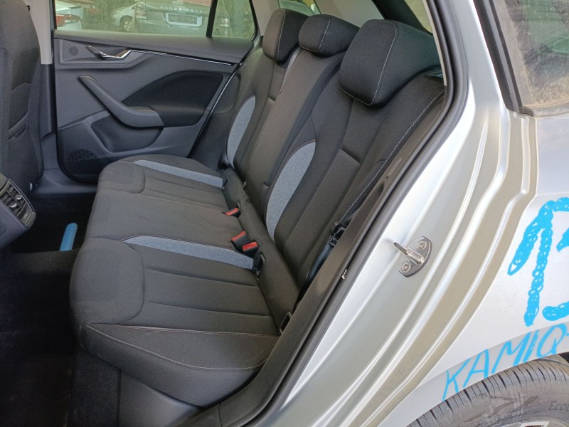 skoda kamiq (nw4) del año 2019