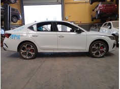 SKODA OCTAVIA IV NX3 VRS 2.0 TSI